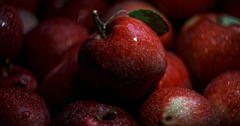 Dessert sans cuisson aux fruits : ce qui marche et ce qui rend de l'eau