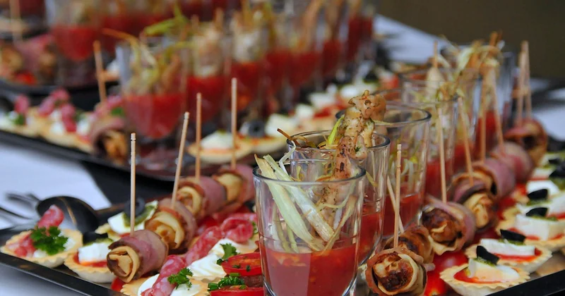 Accords boissons : ce qu'on sert avec les tapas